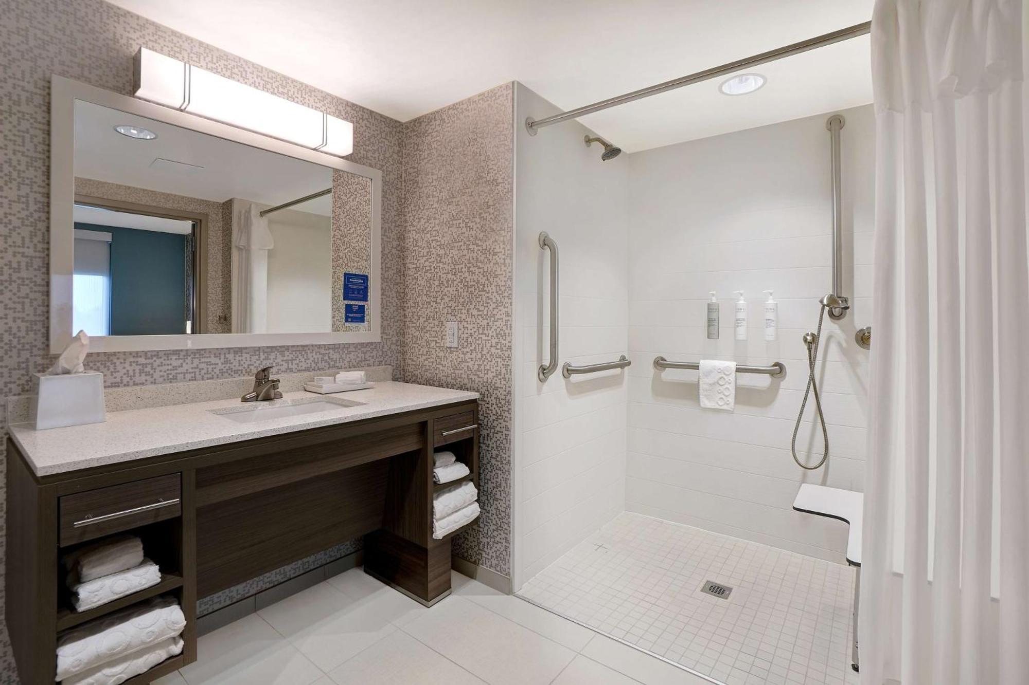 Home2 By Hilton Lakewood Ranch Hotel
